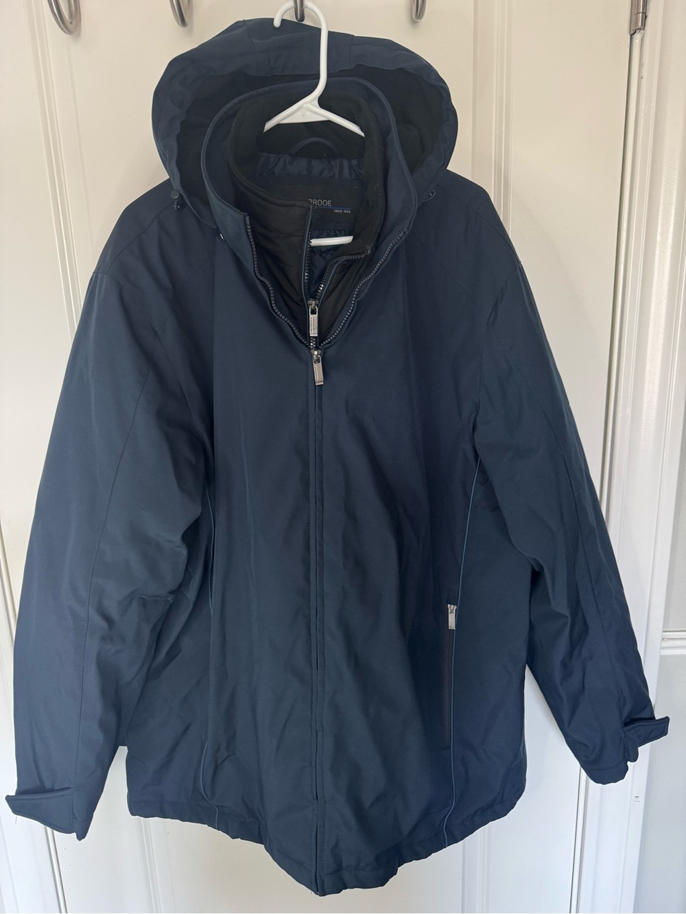 Weatherproof Men's Hooded Puffer Jacket in Navy